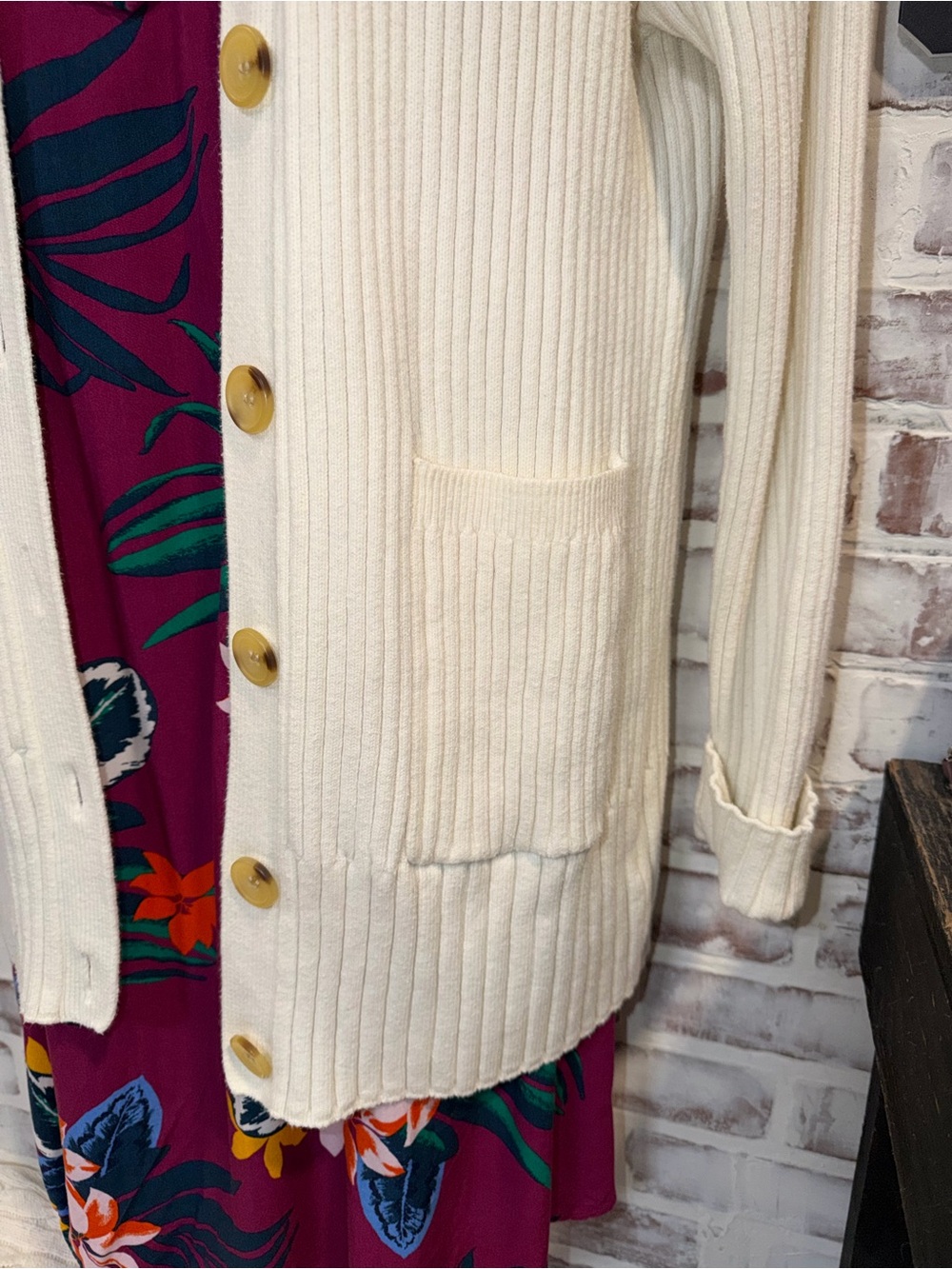 Cream Ribbed Button-Front Cardigan small - Picture 4 of 9